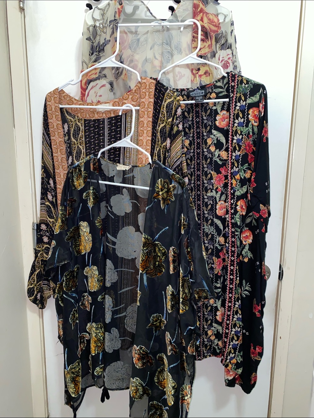 4 sets Boho Floral Sheer Black Kimono Top - Women's Lightweight Layer